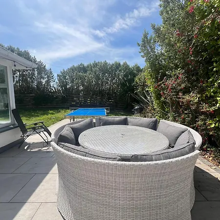 Lynn St Helens Village *